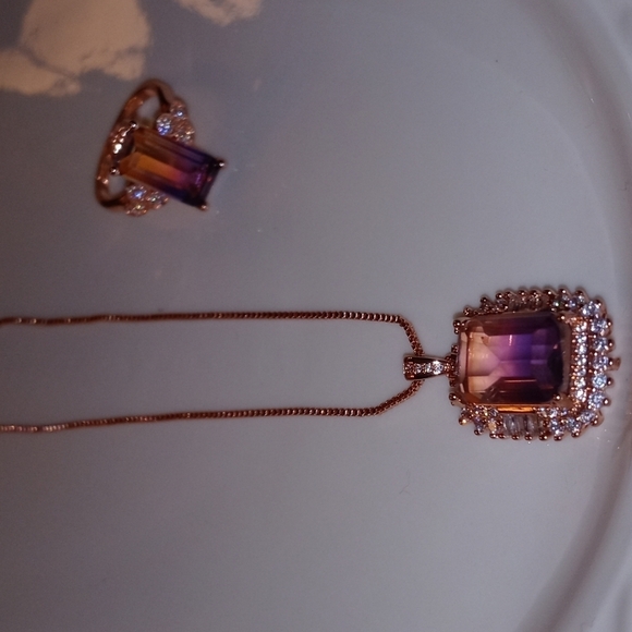 Gold plated ring size 8 with Tourmaline stone ,necklace with pendant - Picture 3 of 8